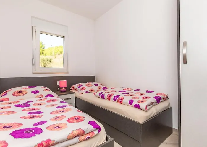 Andela 3 Makarska