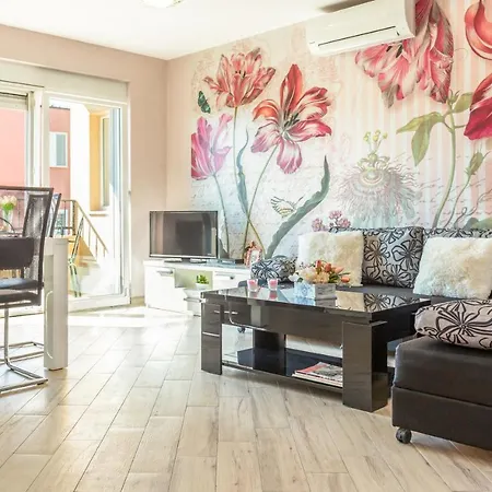 Andela 3 Apartman Makarska